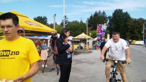 14112093_109123512874009_619428427_n