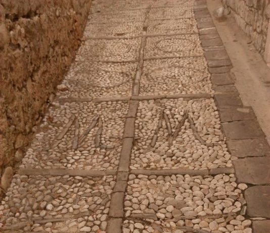 Umjetnička promocija kulture i tradicije otoka Brača: ´KOGULA´akademske kiparice Sandre Nejašmić