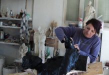 SPLITSKI ANTIFAŠISTI PREKO SLOBODNE DALMACIJE RUŠE SPOMENIK ŽRTVAMA U VUKOVARU