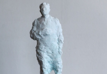 Jezivo bezličan spomenik Tuđmana u Zagrebu, dok je zločinac Tito prikazan kroz Augustinčićevo remek-djelo!