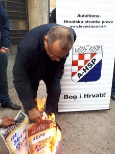 received_2449977908476679