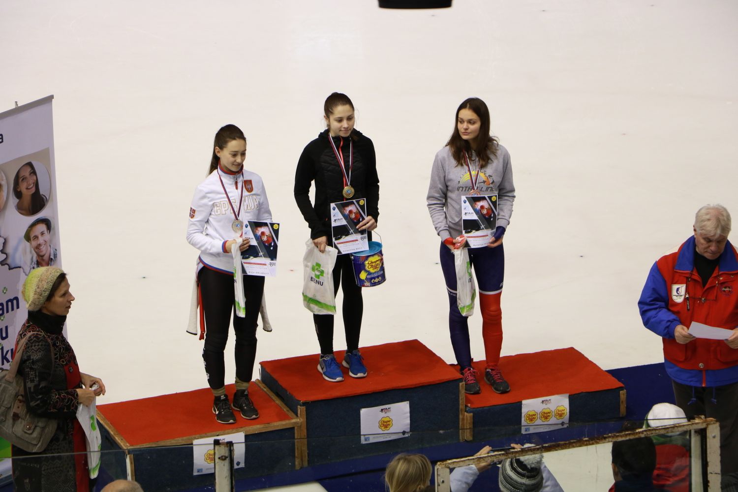 zlato-juniorka A-Valentina Aščić