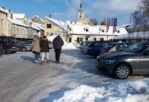 Beljak u Samoboru pokazao svoju nesposobnost čišćenja prometnice od snijega i leda, a u Saboru prodaje pamet…