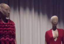 Retrospektiva Margiela u pariskom Muzeju mode, sjaj monaškog “Bala Ruže”