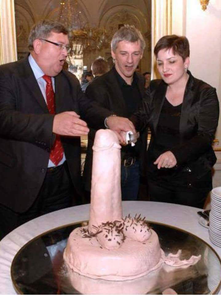 received_2586577424816726