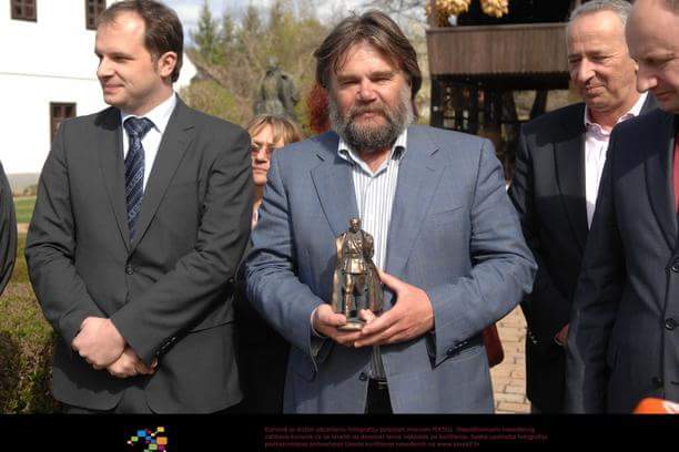 FB_IMG_1535697930320