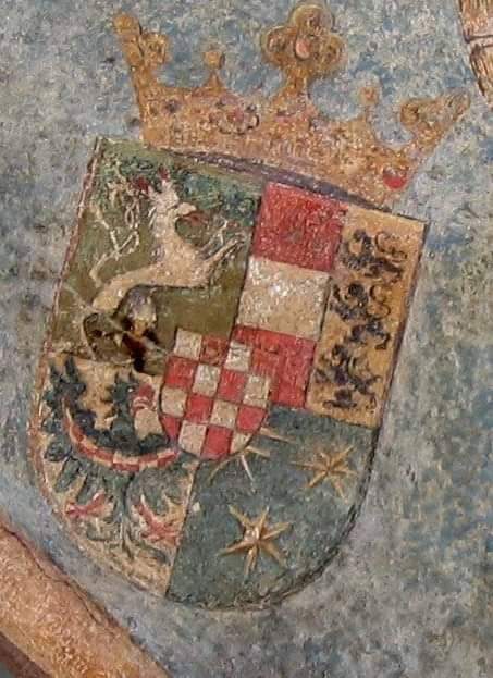 received_1990295107693840