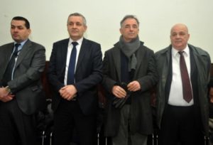 miodrag-linta-i-milorad-pupovac-300x204