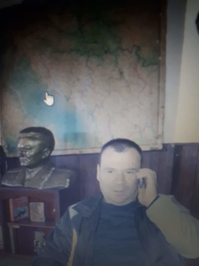 received_1998582876844862