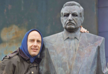 Glavni ispiratelj mozga u kulturi Feđa Gavrilović promovira kipara koji veliča titoizam i partizanštinu