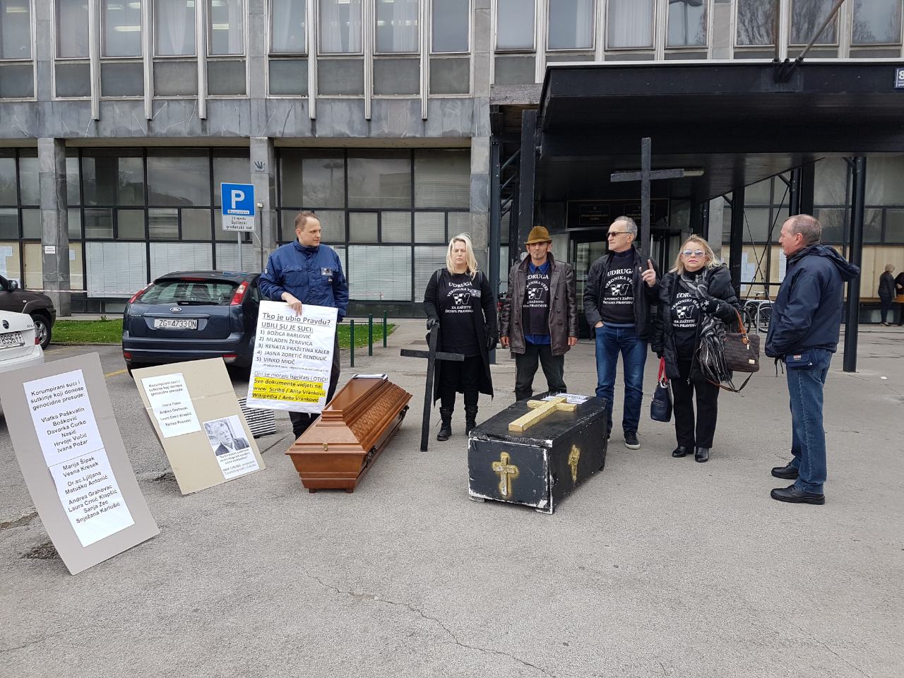 IMG-b17e832e5d5ffc6c64483b5166b3fe23-V