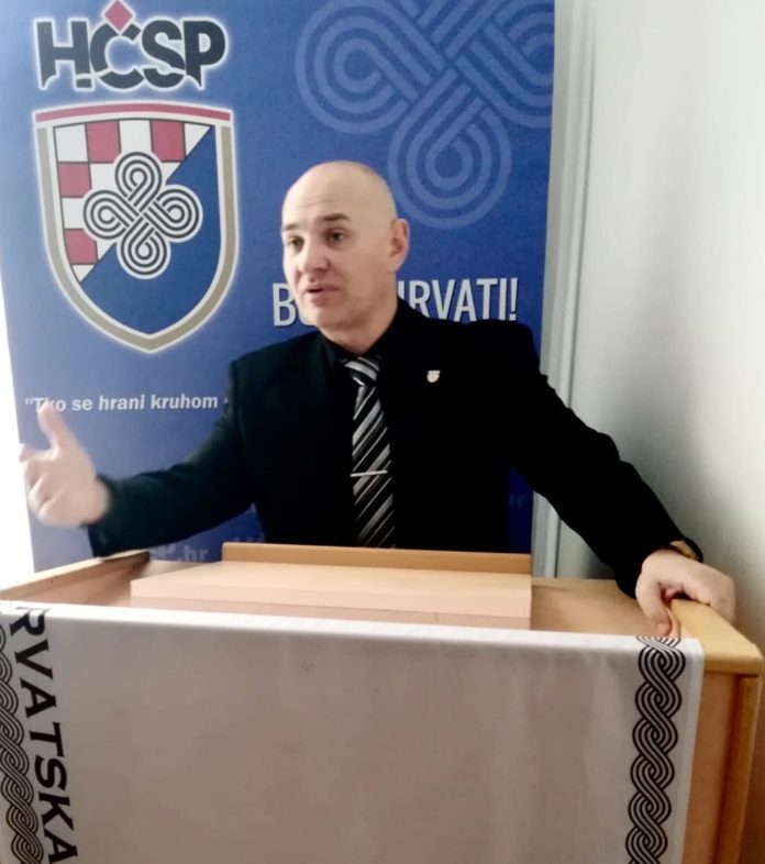 fe114900-16a0-4c6c-a25f-ea65978a0234