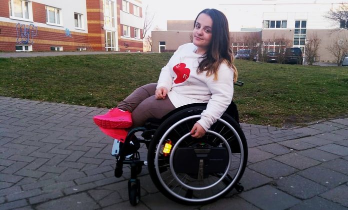 65776099_385345942088086_6187753353213116416_n