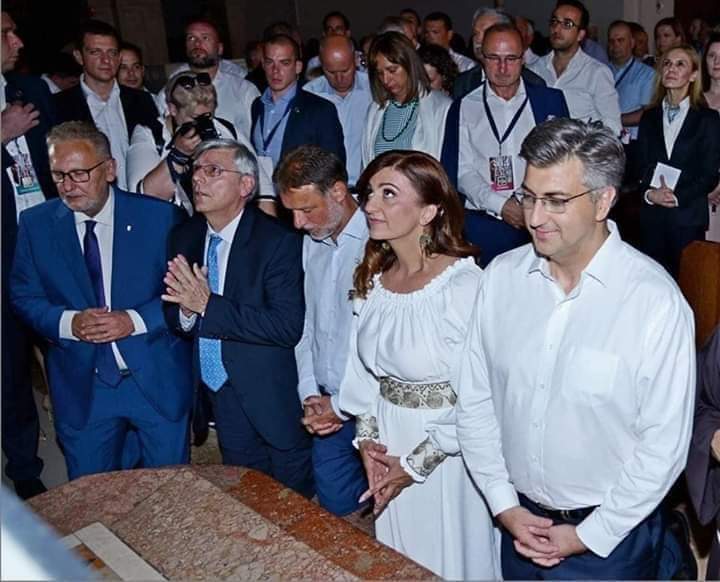 FB_IMG_1565911819909