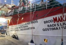 Vlasnik turističkog broda iz Makarske narugao se Plenkoviću!