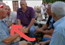 HDZ bi mogao dati ‘hadezeovskog porina’ ovom četniku jer često pjeva u njihovom prisustvu