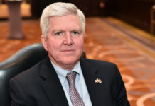 AMERIČKI VELEPOSLANIK U SRBIJI SREDIO PUPOVCU DONACIJU ZA SRB U VRIJEDNOSTI 350 TISUĆA DOLARA