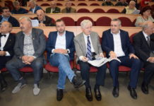 Pravosuđe osiguralo srpskim popovima alibi kad pjevaju ‘četničke’, a SDSS-ov načelnik obilazi srpske teroriste po Beogradu!