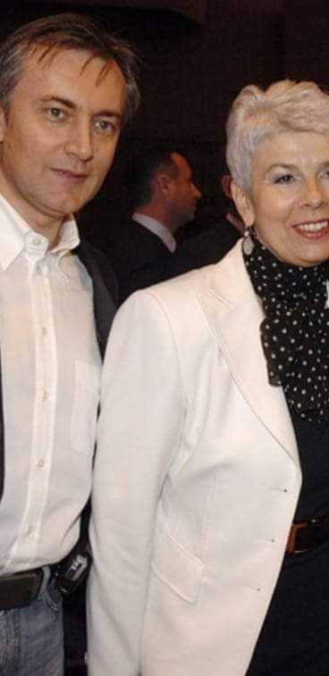 received_427496011486710