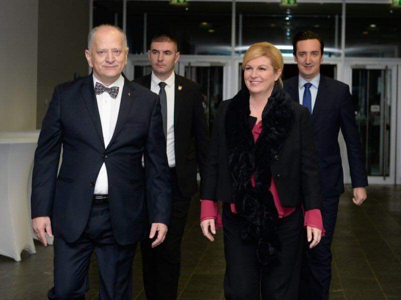 FB_IMG_1582362168255