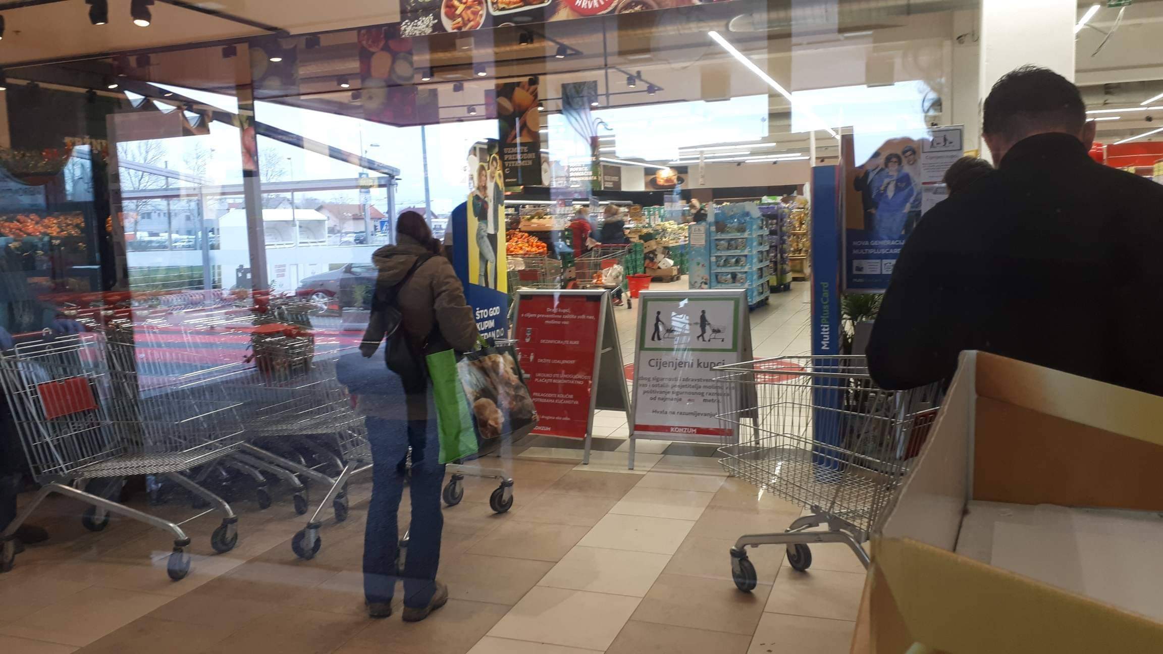 received_347532666194090