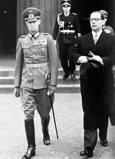 Andric-670x959-Copy-386x530-1