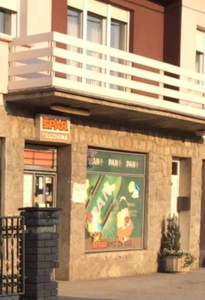 Screenshot_20200403-182127_WhatsApp