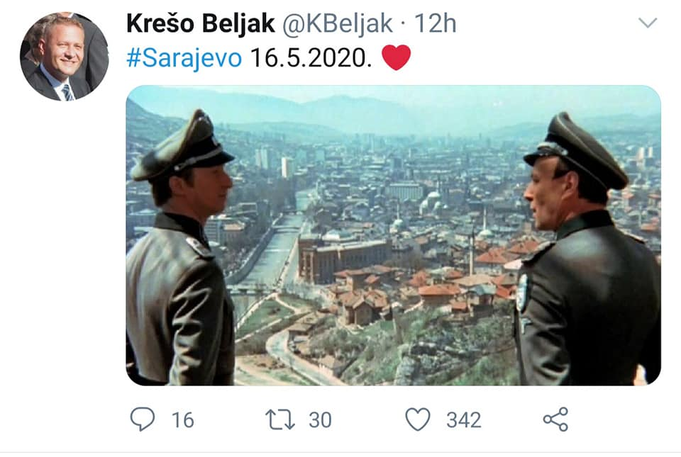 received_2298377690469917