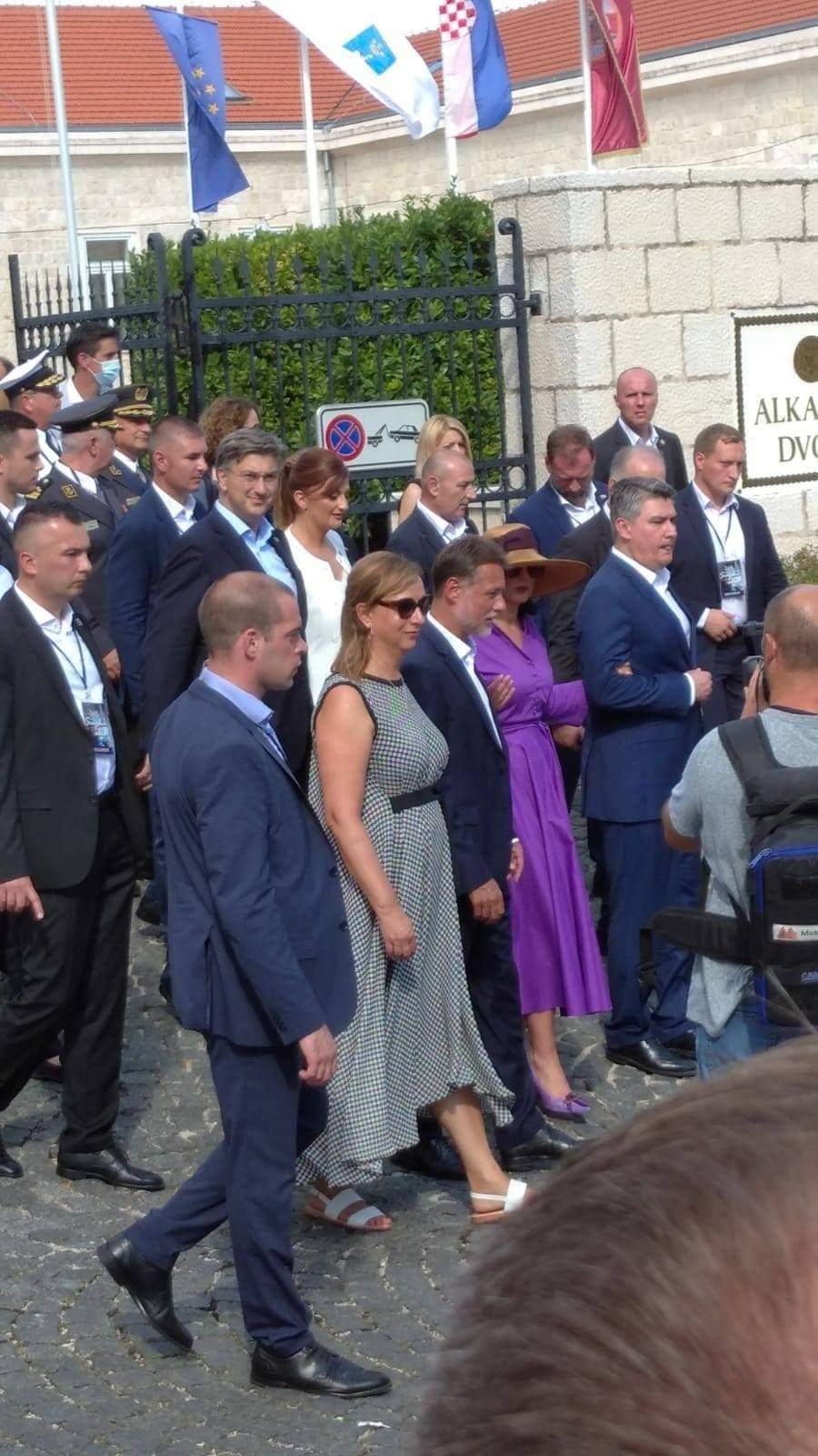 inbound3253759731856801399