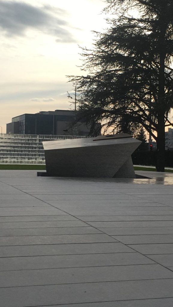 inbound5112423403910605678