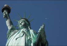 Kip slobode- Frédérica Gustave Bartholdija, čiji je model bila mala pralja s Montmartrea, umjetnikova prijateljica, zvana Lisette