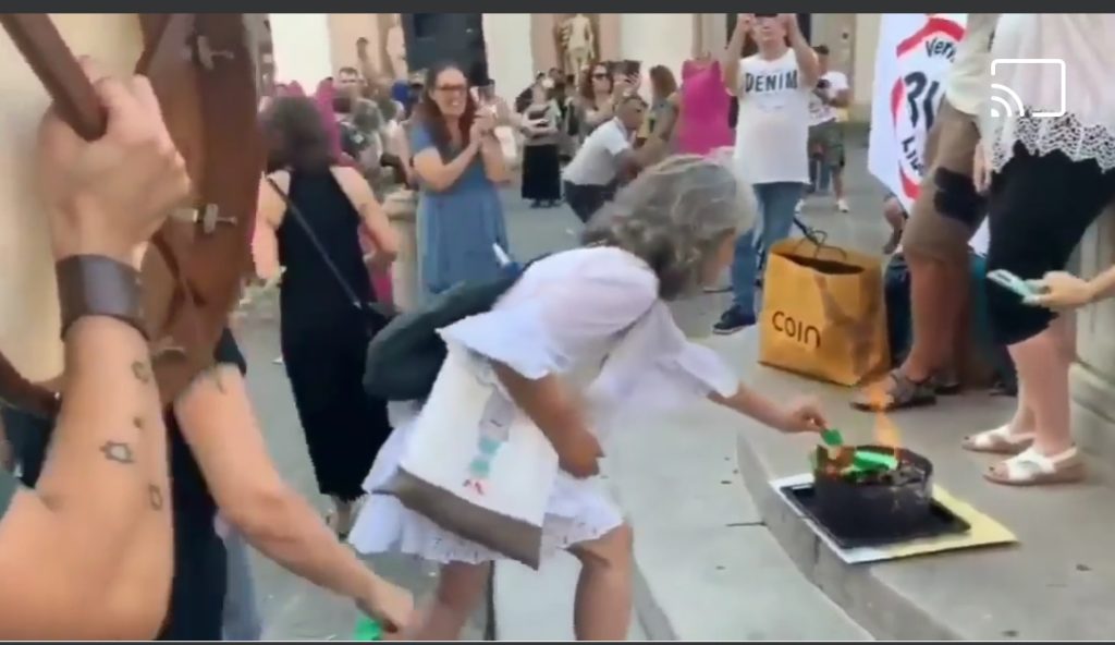 inbound4065372735498856385