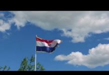 U Srbu Srbi ismijavaju policiju plešući užičko kolo na magistralnoj cesti