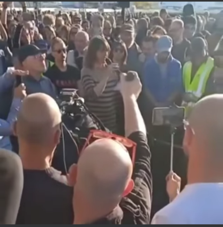 inbound6100844230321798646