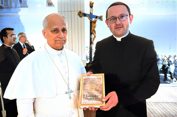 Papa, Mišel i knjiga