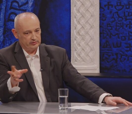 Tko tu koga laže: PAVELIĆ U BUJICI ODGOVORIO BENČIĆKI!?